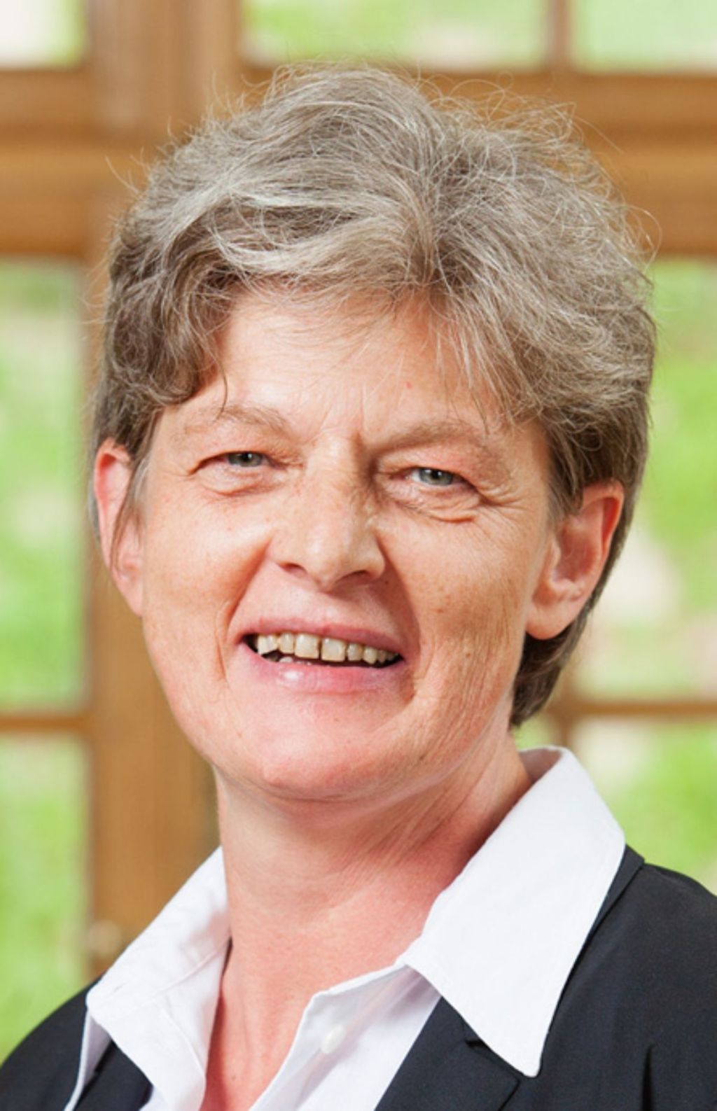 Direktorin und Kuratorin Dr. Anna Schmid